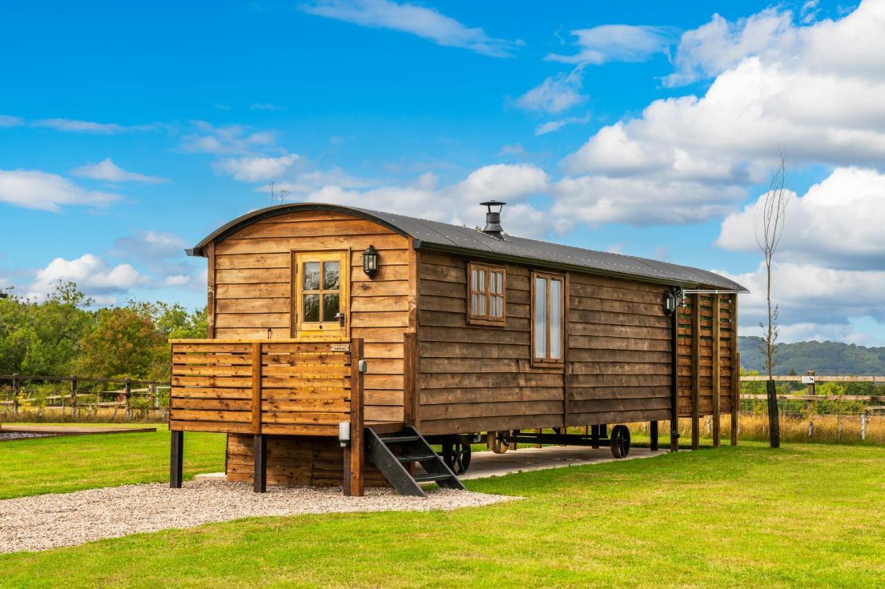 Apartamento Ashwood Shepherd Hut -Ockeridge Rural Retreats Worcester Exterior foto